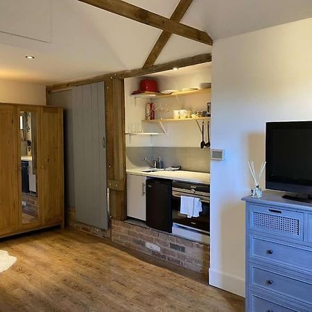 Watlington  Cosy 1 Bedroom Country Lodge With Free Parking מראה חיצוני תמונה