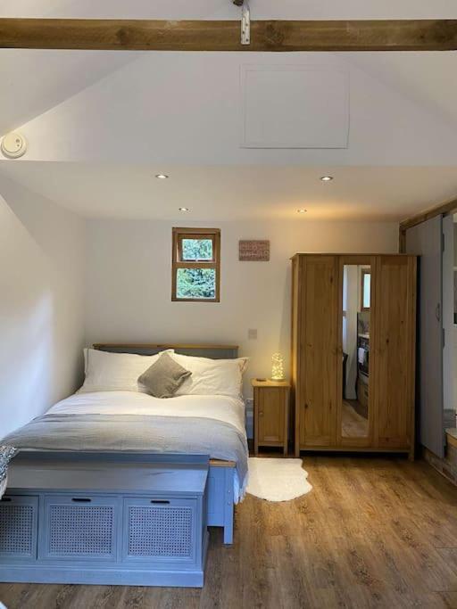 Watlington  Cosy 1 Bedroom Country Lodge With Free Parking מראה חיצוני תמונה